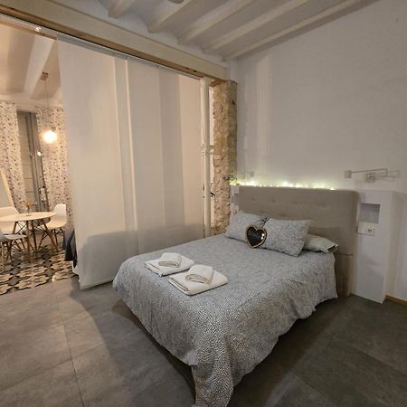 אלתיאה Suite Independiente De 45 M2 Con Banera En Pleno Casco Viejo מראה חיצוני תמונה